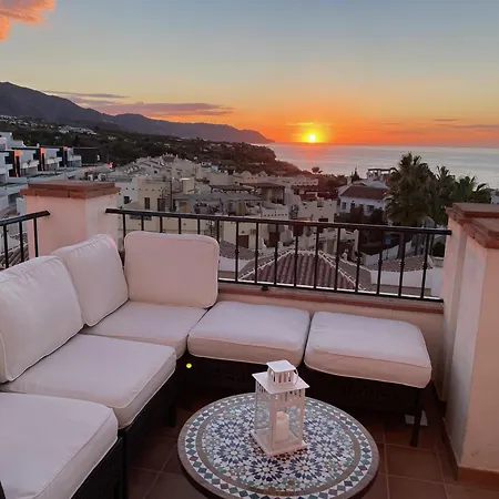 Апартаменти Playa Burriana, Stor Terass, Havsutsikt, Pool Нерха