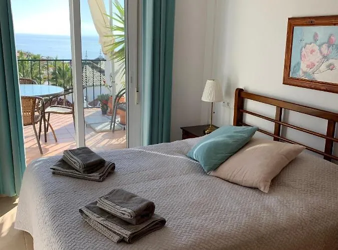 Playa Burriana, Stor Terass, Havsutsikt, Pool Apartment Nerja