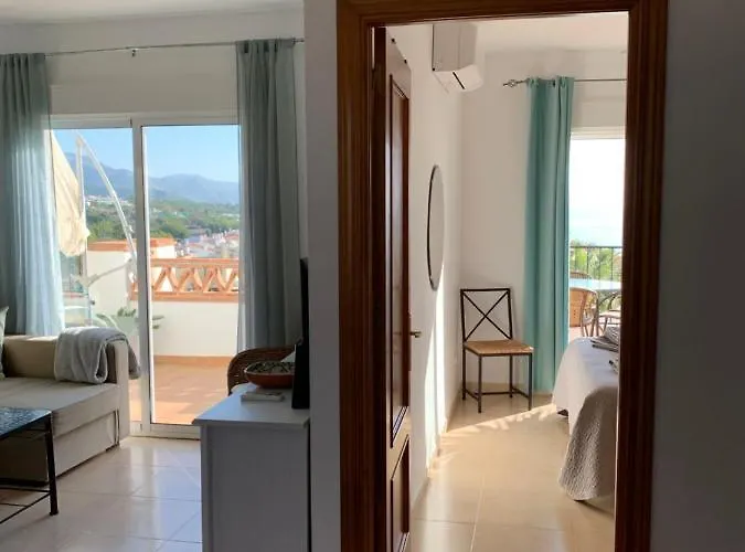 Apartment Playa Burriana, Stor Terass, Havsutsikt, Pool Nerja